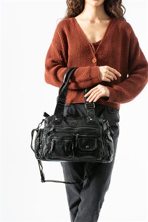 Yıkanmış Deri Çok Cepli Omuz Kol Çantası Siyah Model:(571-12P)