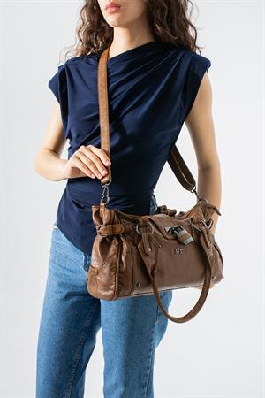 Yıkanmış Deri Omuz Kol Çantası Taba - Kilit aksesuarlı Model:(571-12S)