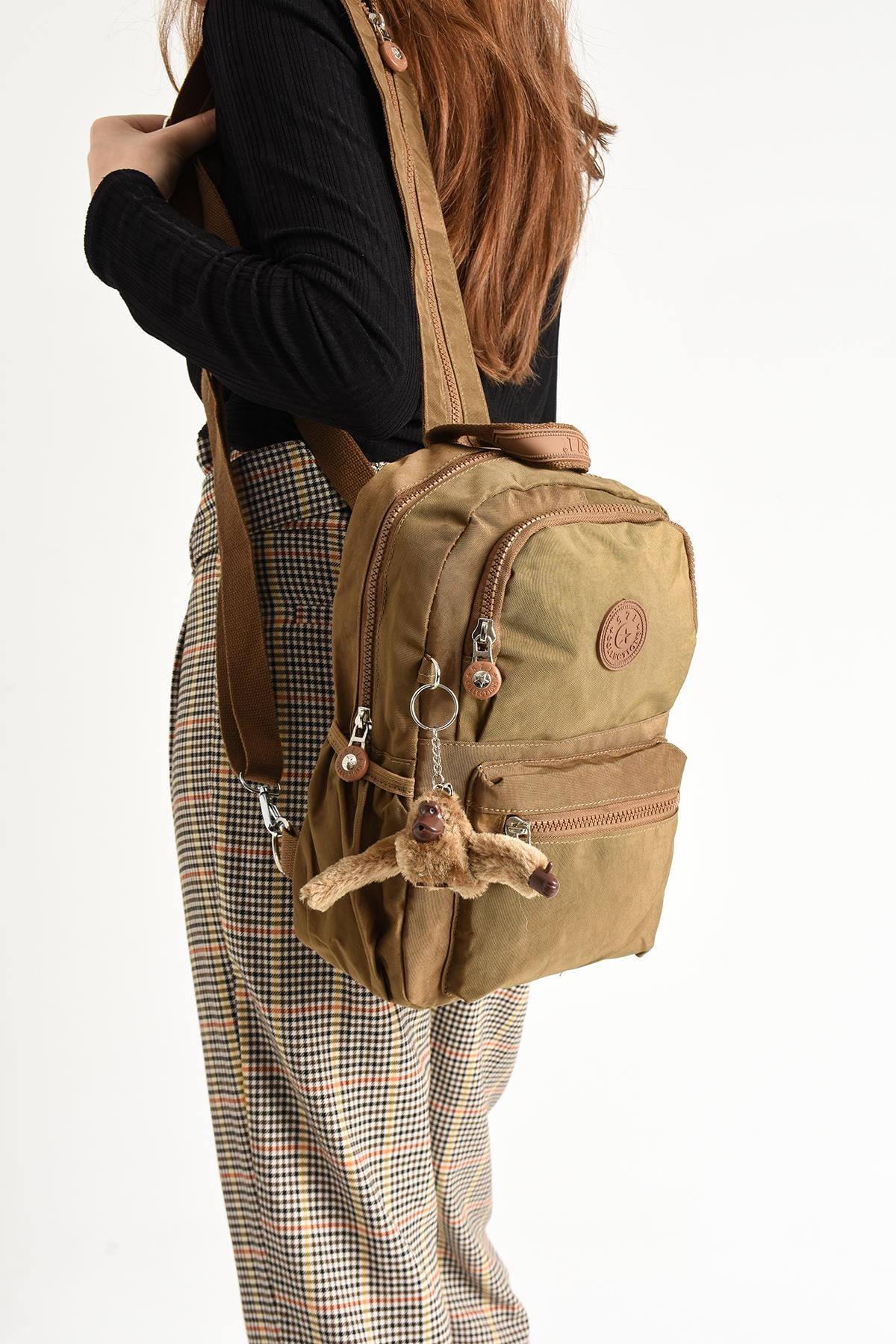 Hem Sırt Hem Göğüs Genç Spor Bodybag Çantası Taba (Model: 571-8C) 