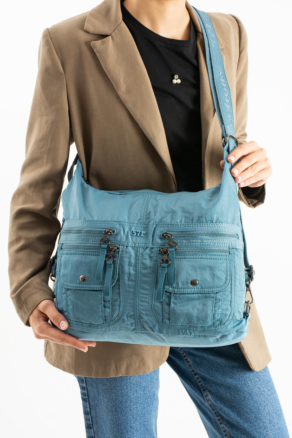 571-13-14JPolyamid Kumaş Sırt, Omuz ve Kol Çantası Mavi Model: (571-13-14J)