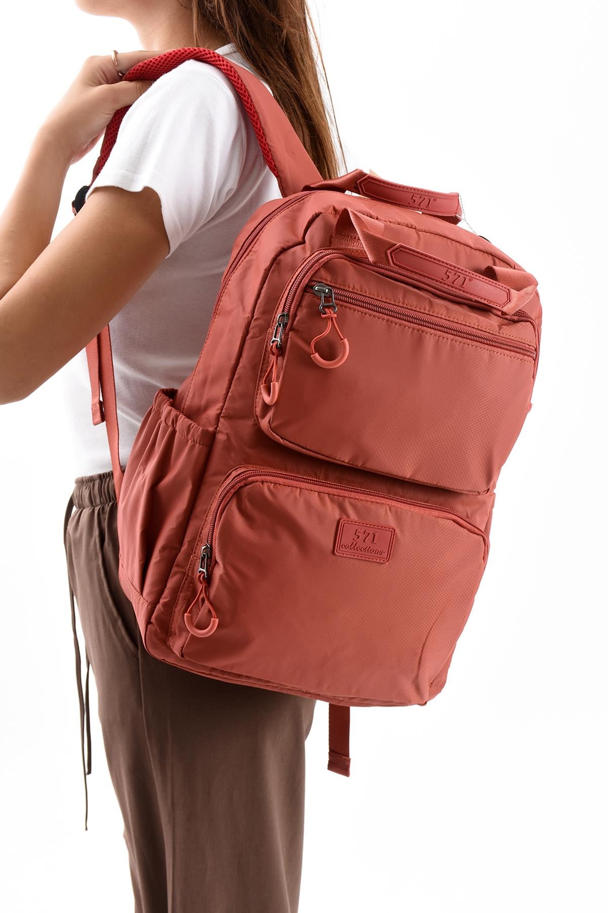 571-13-9FUltra Hafif Şik ve Su Geçirmez Orta Boy Sırt Çantası Kiremit Model: (571-13-9F)