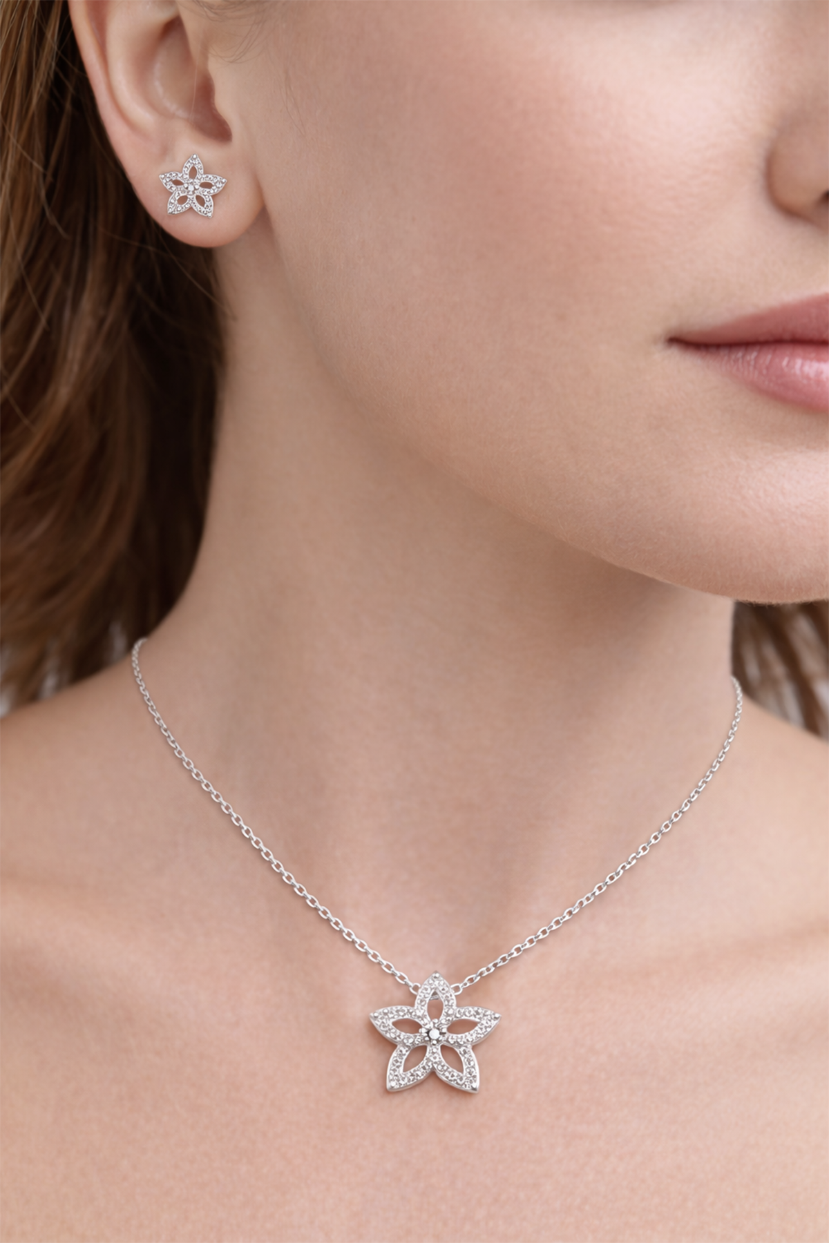 Taş İşlemeli Çiçek Tasarım Takı Set