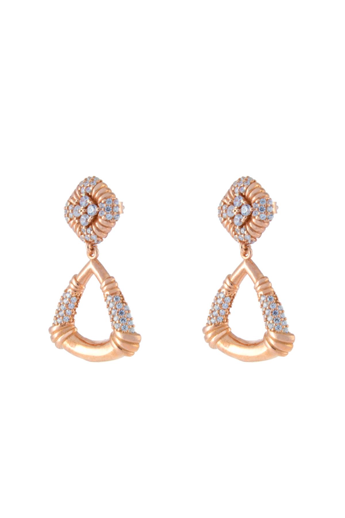 Shimmering Design Earring