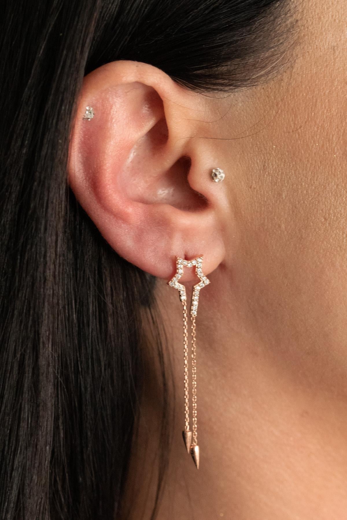 925 Ayar Gümüş Yıldız Detaylı Zincir Küpe 