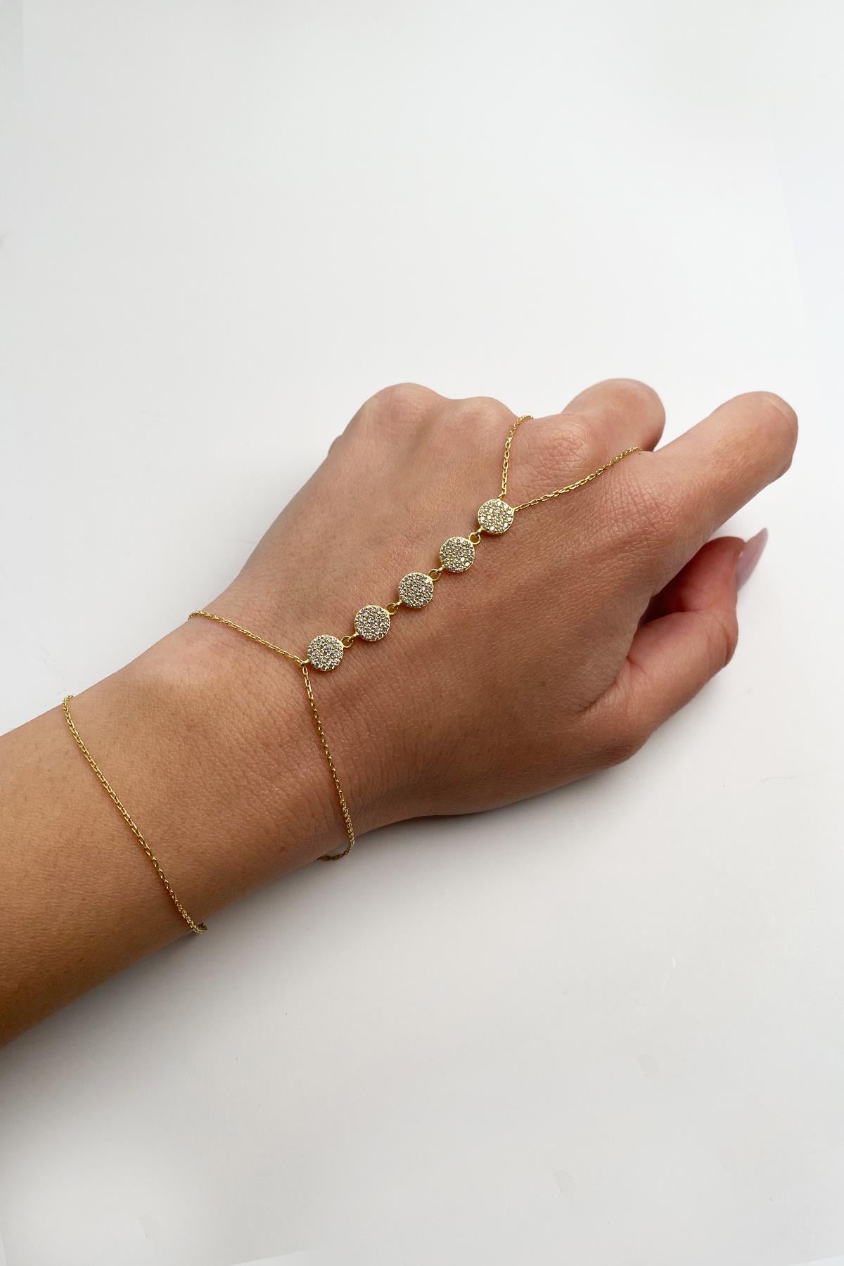 925 Ayar Gümüş Yuvarlak Taşlı Şahmeran