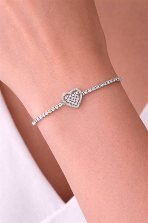 Kalp Detaylı Su Yolu Çelik Bileklik