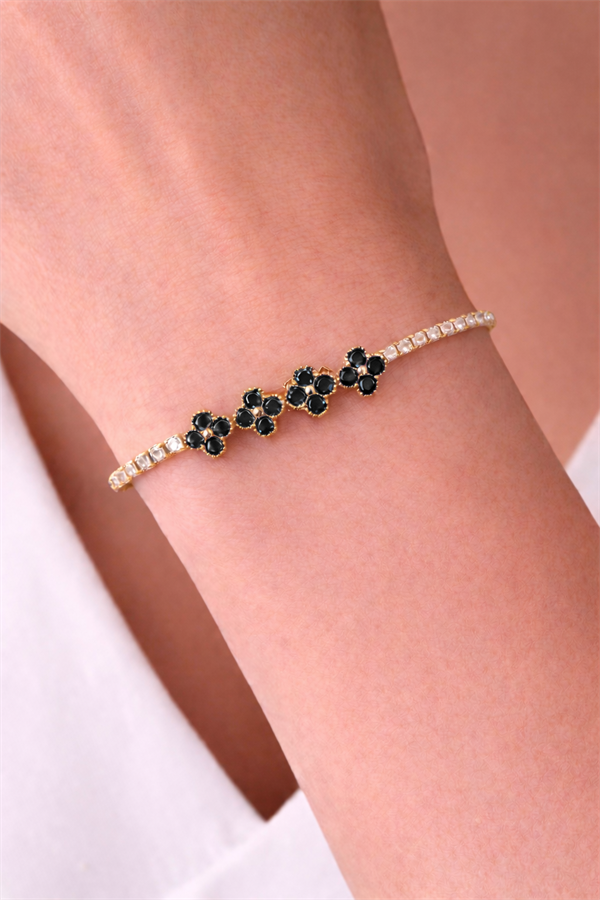 Su Yolu Çiçek İşlemeli Çelik Bileklik