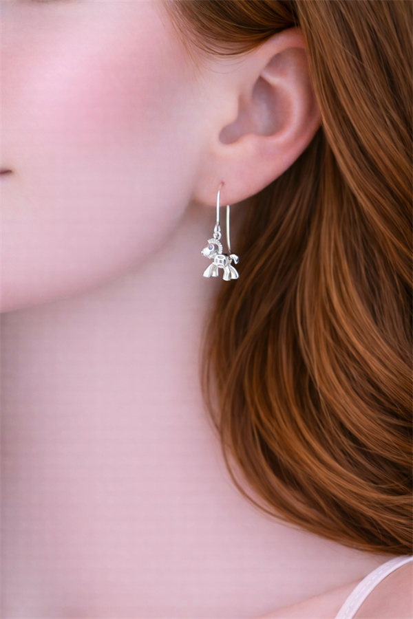 Kaplumbağa Tasarım Çelik Küpe