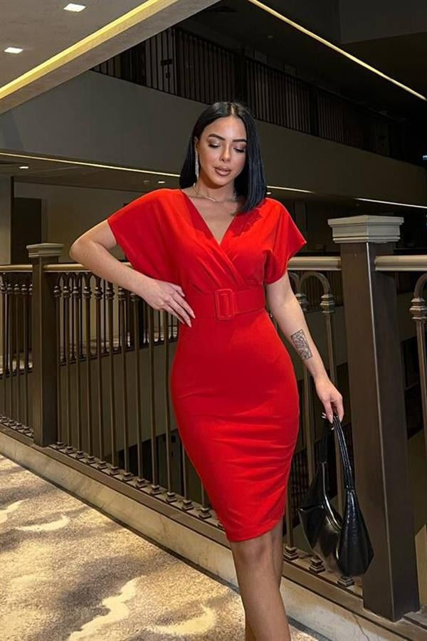 Kemer Detaylı Scuba Krep Elbise