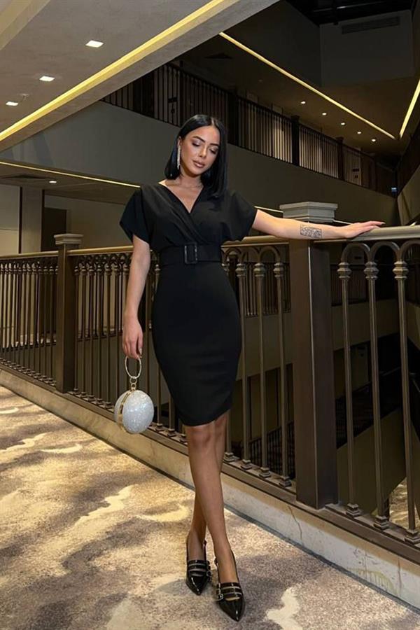 Kemer Detaylı Scuba Krep Elbise