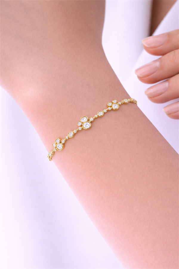 925 Ayar Gümüş Mickie Mouse Detay Bileklik 