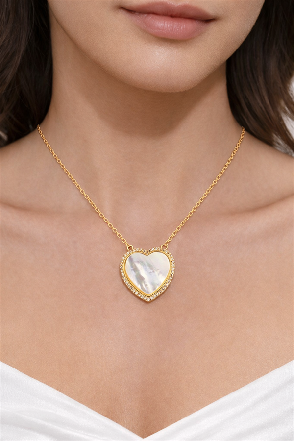 925 Ayar Gümüş Mineli Zirkon Taşlı Kalp Kolye