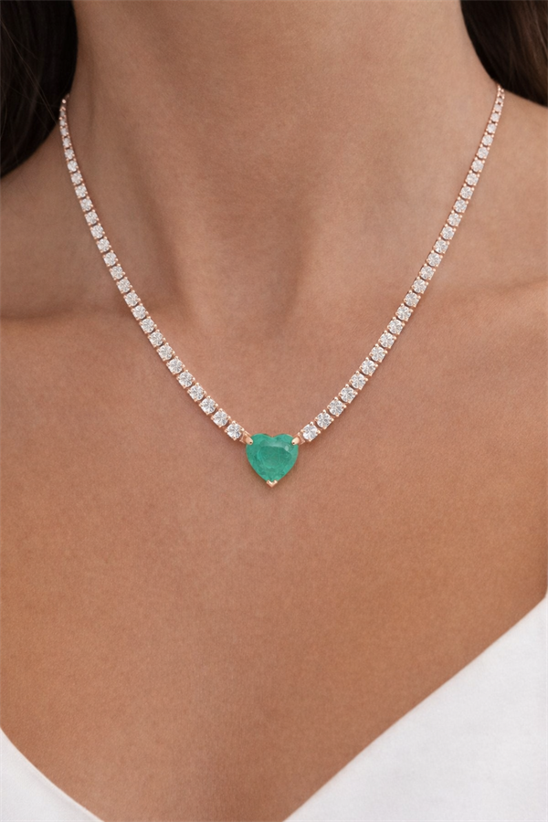 Green Heart Stone Necklace