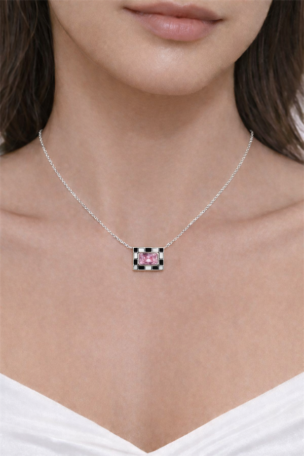 925 Ayar Gümüş Tek Taş Kare Kolye