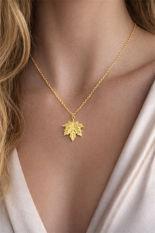 925 Ayar Gümüş Yaprak Detaylı Kolye