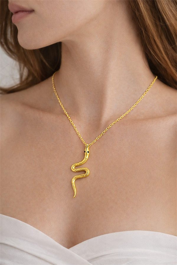 925 Ayar Gümüş Yılan Kolye