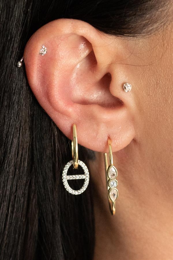 925 Ayar Gümüş 3 Taşlı Kanca Küpe 