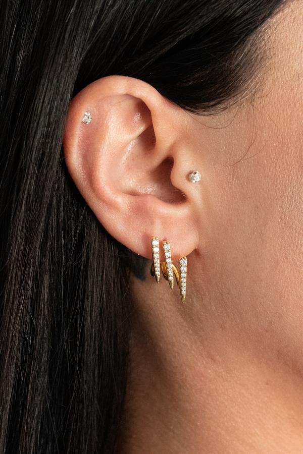 925 Ayar Gümüş Dönen Ok Sembol Küpe 