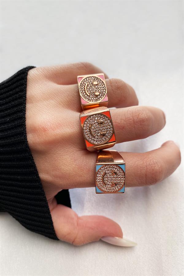 925 Ayar Gümüş Gülen Yüz Kare Yüzük