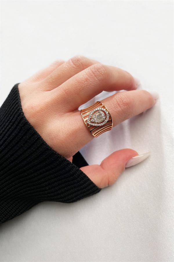 925 Ayar Gümüş Damla Motifli Taşlı Yüzük