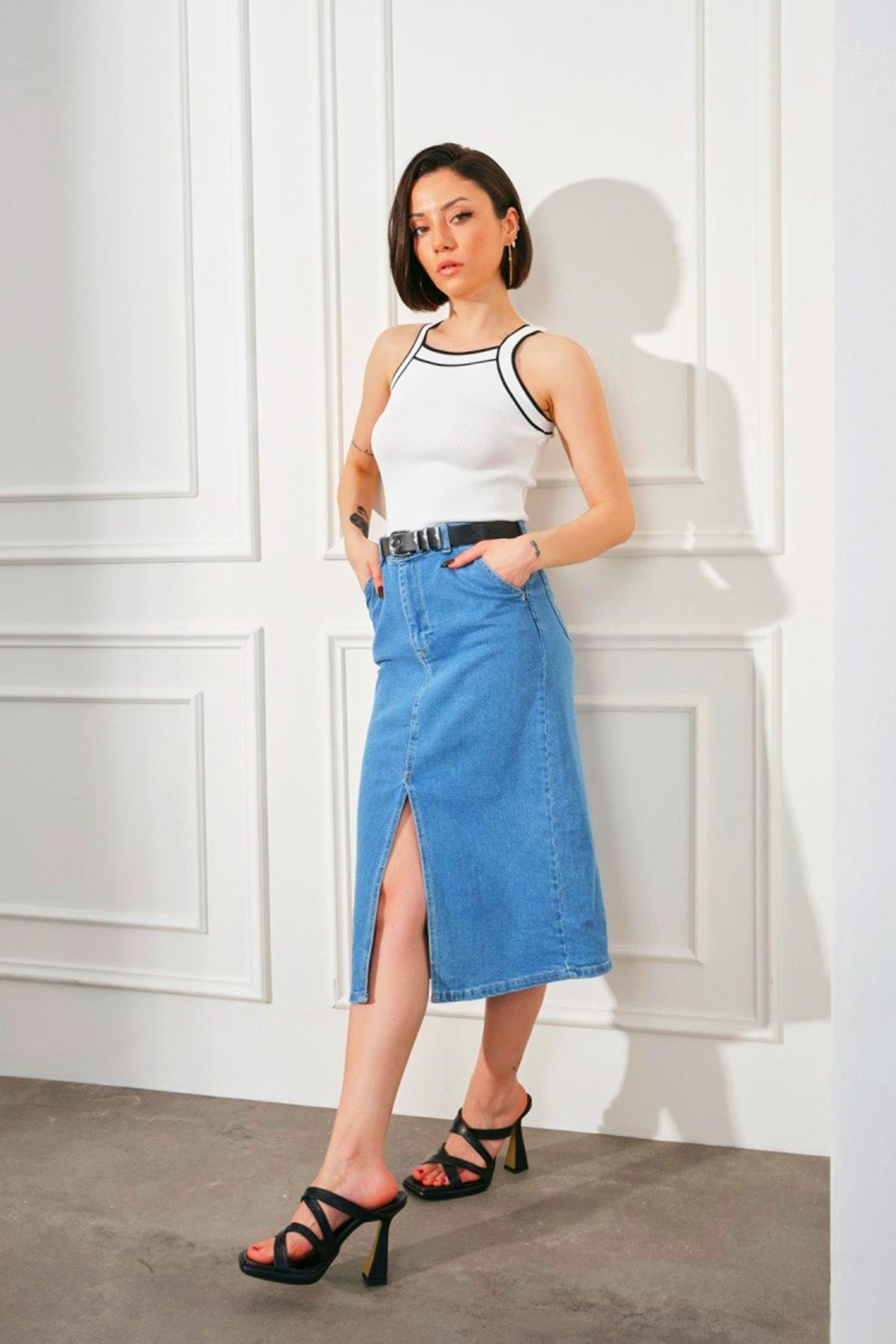 AtletŞerit Detaylı Askılı Triko Atlet