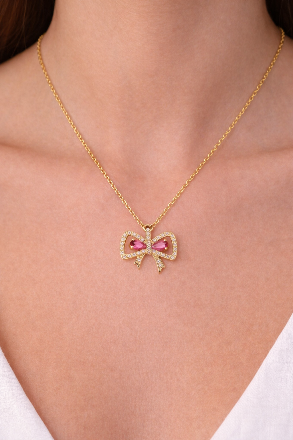 Çelik KolyeKelebek Detaylı Çelik Kolye