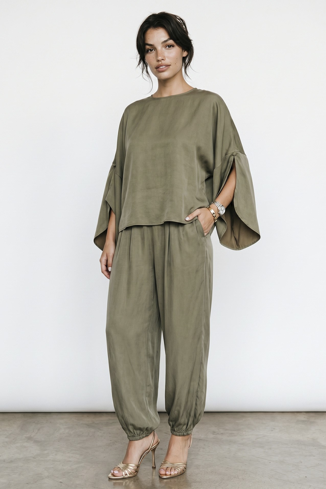 51397 BLUZ PANTOLON TAKIM HAKİ