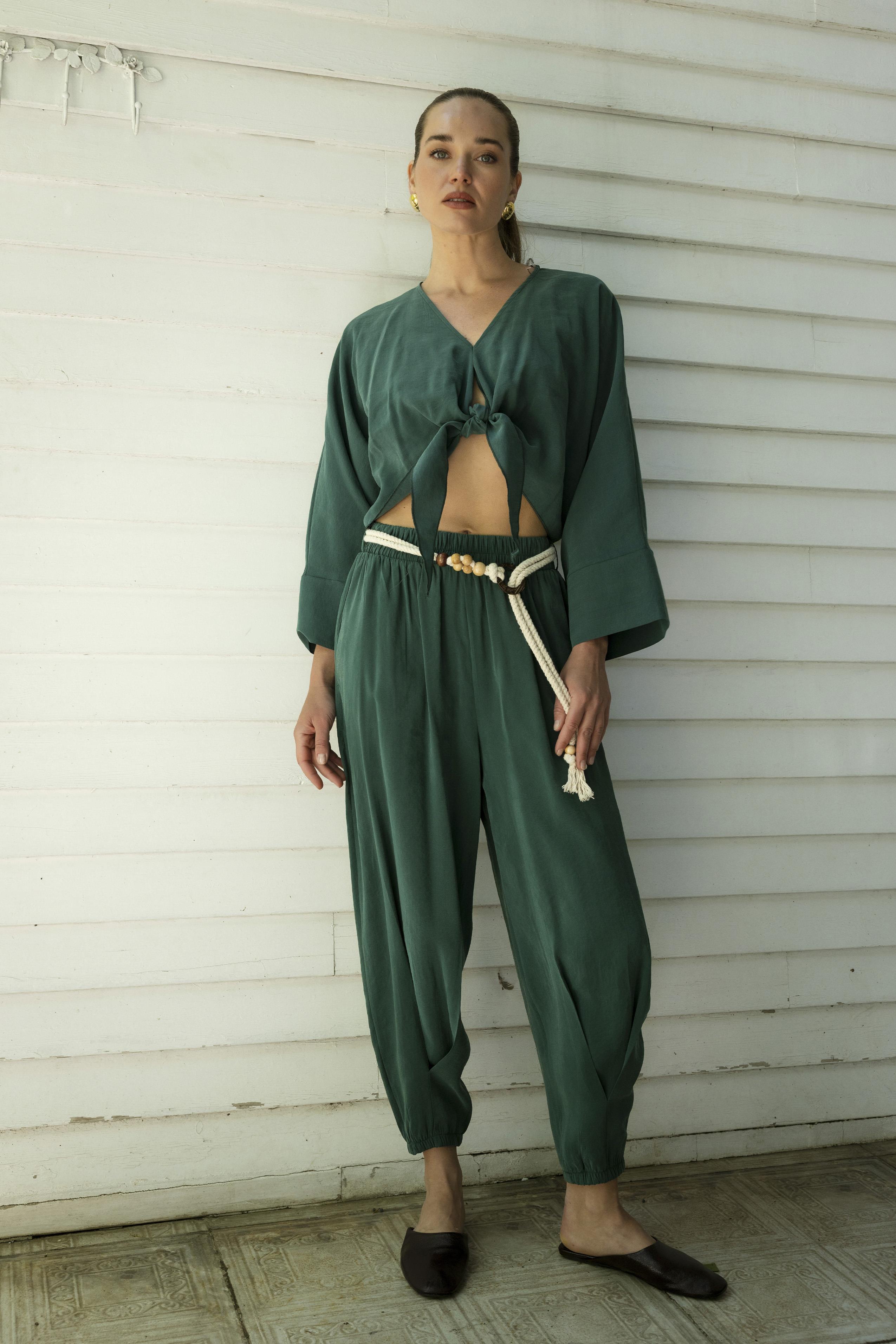 51140 ÖNDEN BAĞLAMALI TAKIM ZÜMRÜT