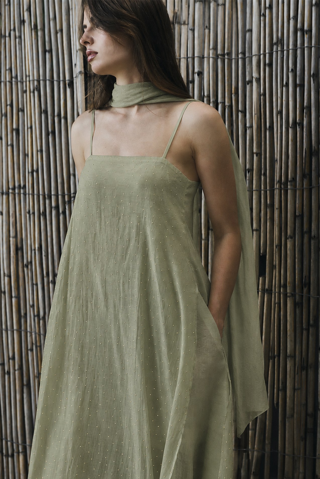 3458 TAŞLI ELBİSE ADAÇAYI YEŞİL