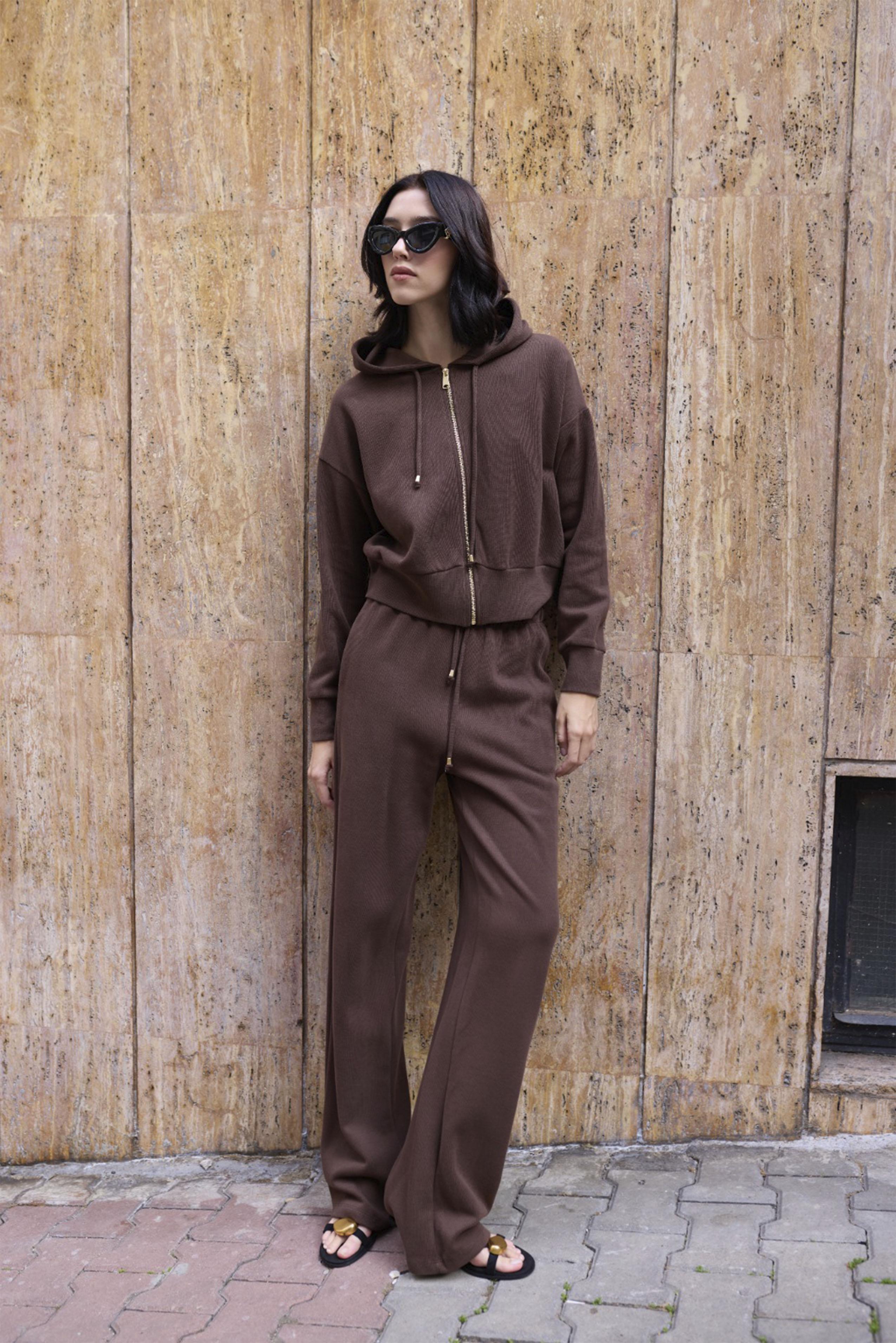 51232 KAPŞONLU TRİKO TAKIM KAHVE