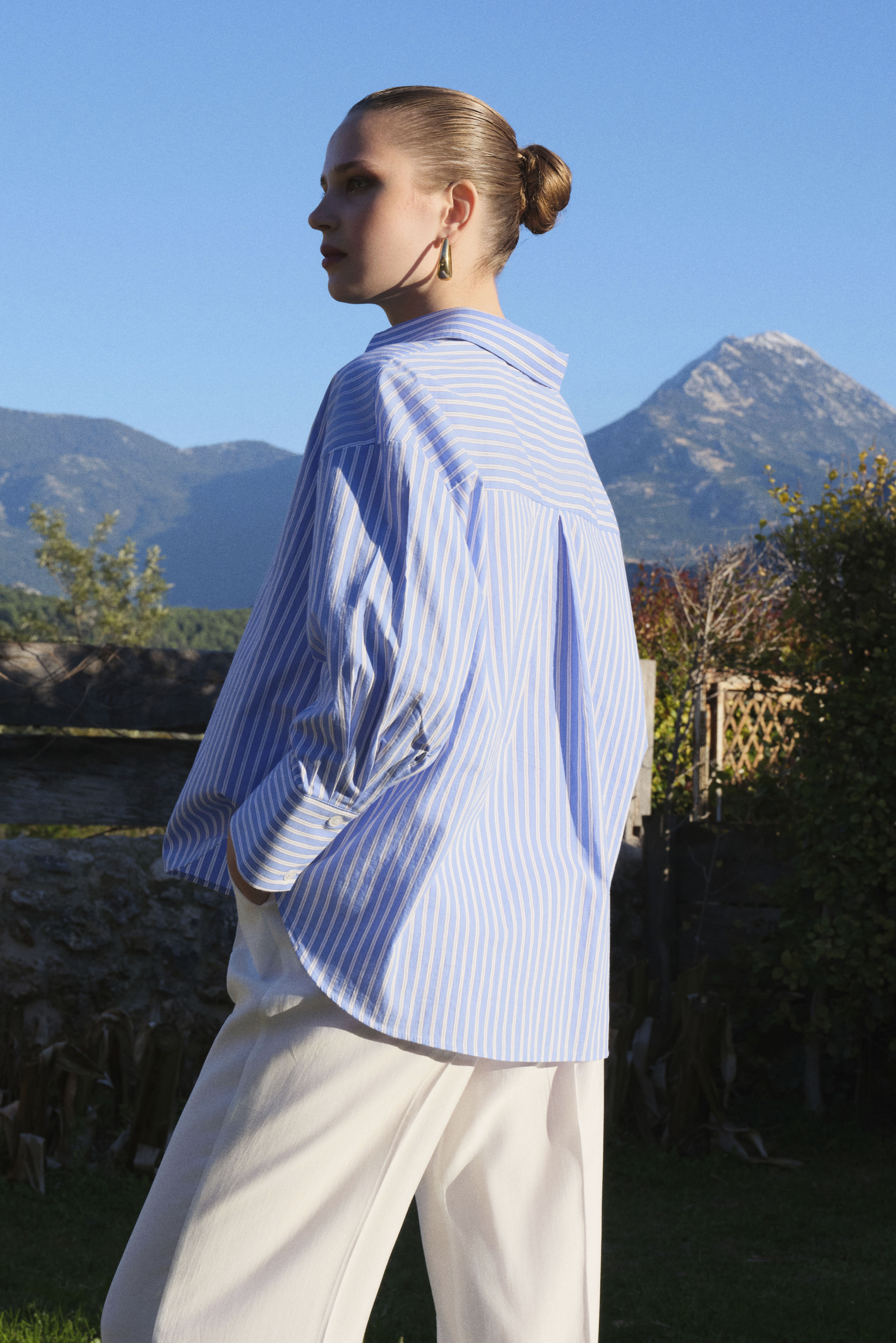 5017 ÇİZGİLİ PATLI GÖMLEK MAVİ