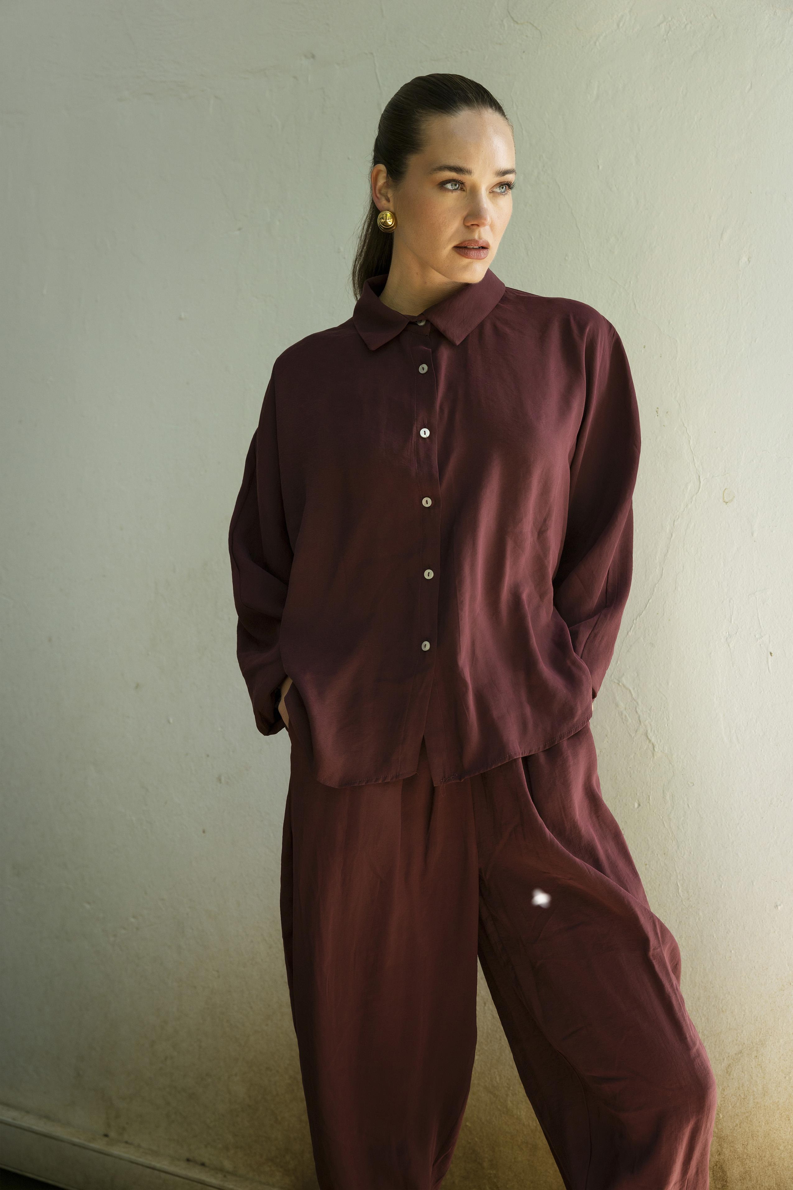 50957 GÖMLEK PANTOLON TAKIM BORDO