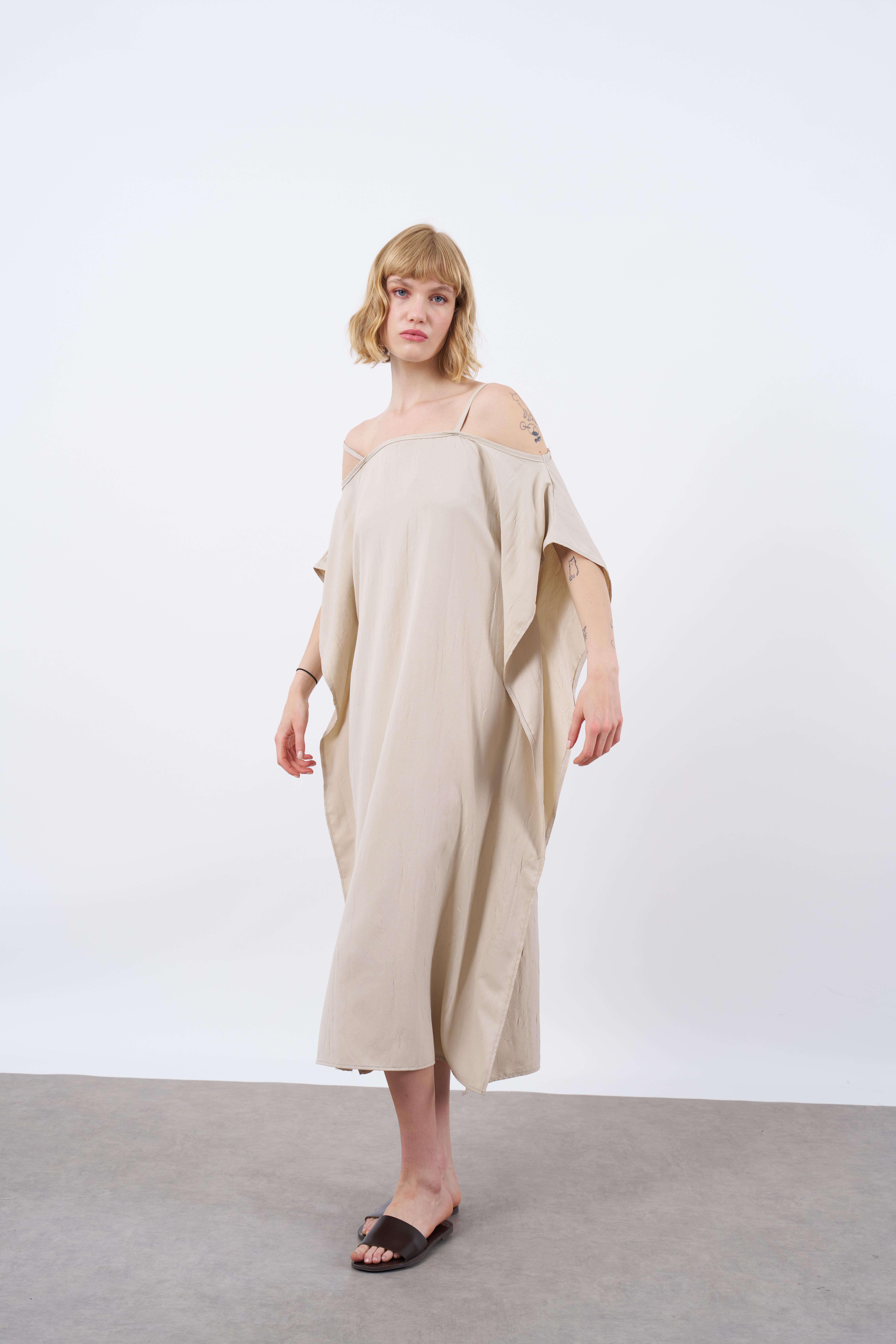 3195 ASKILI ELBİSE VİZON