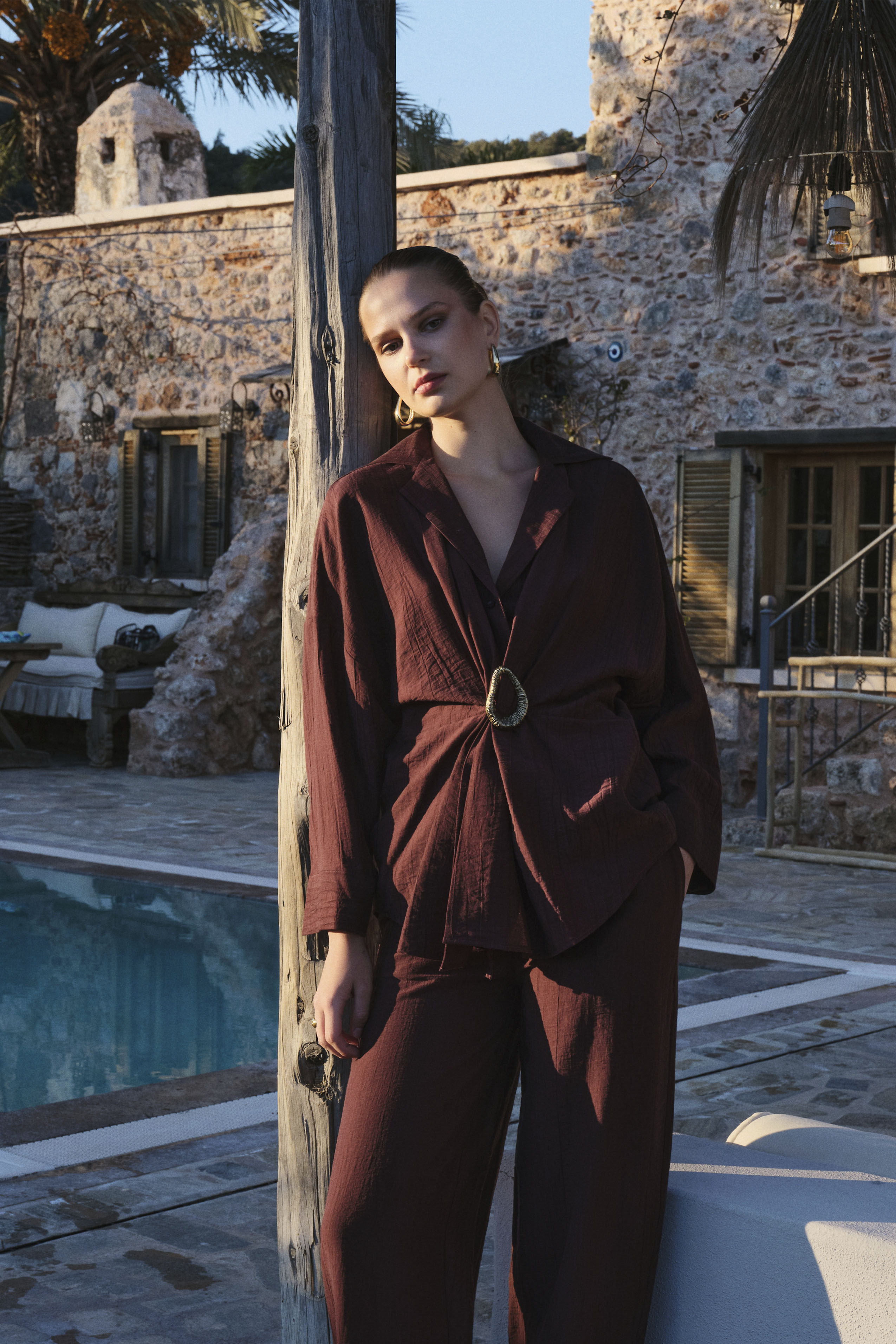 51234 TOKALI GÖMLEK PANTOLON TAKIM KOYU KAHVE