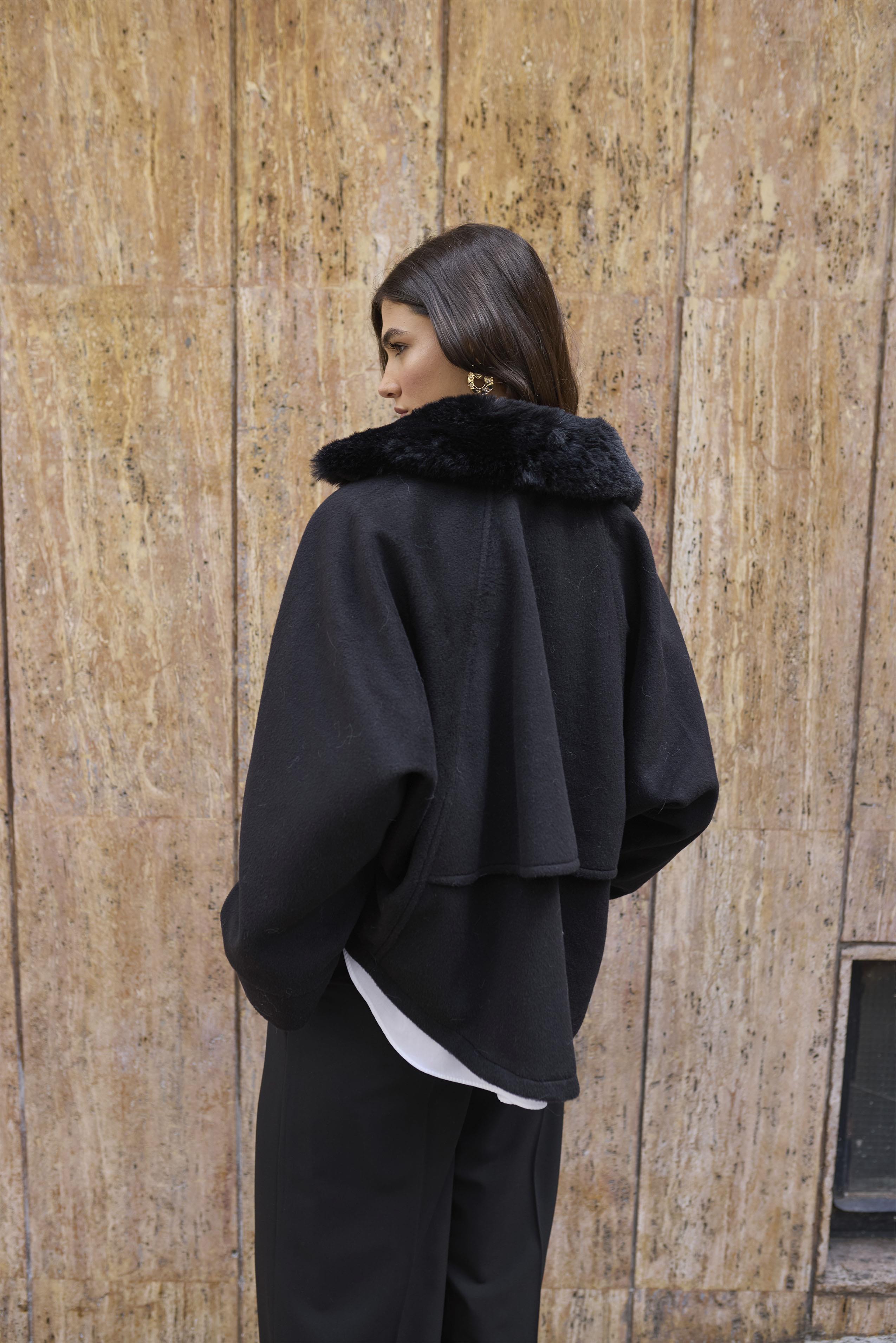 9660 YAKA KÜRKLÜ KAŞE MONT SİYAH