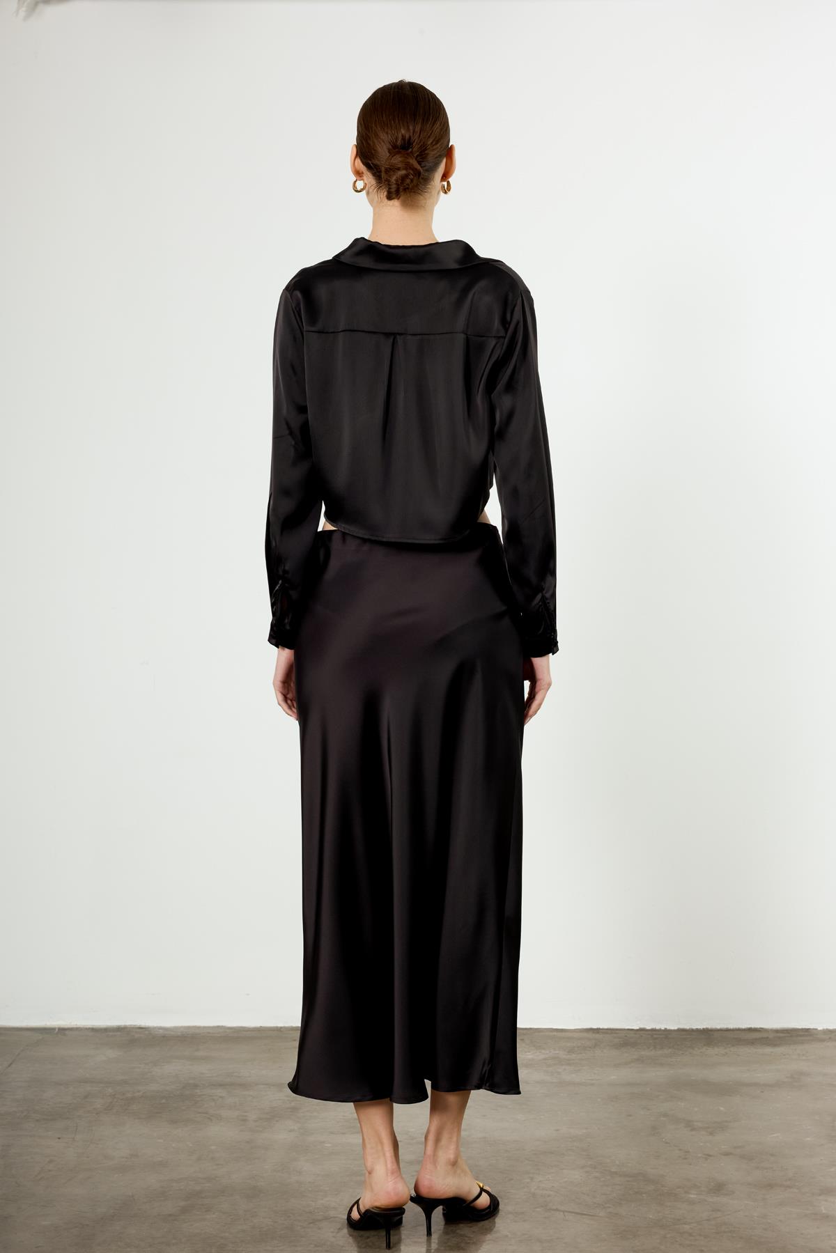 51110 SATEN TAKIM SİYAH