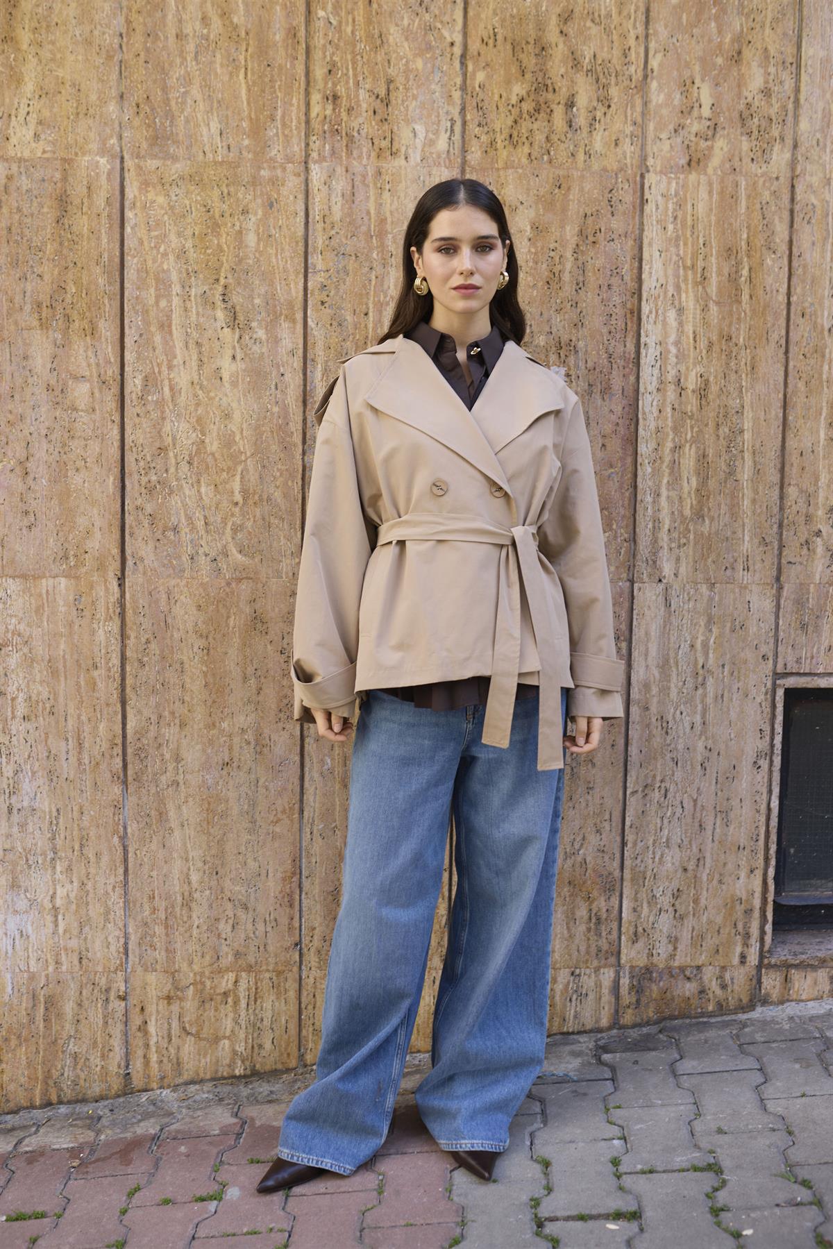 9609 KISA TRENÇ VİZON