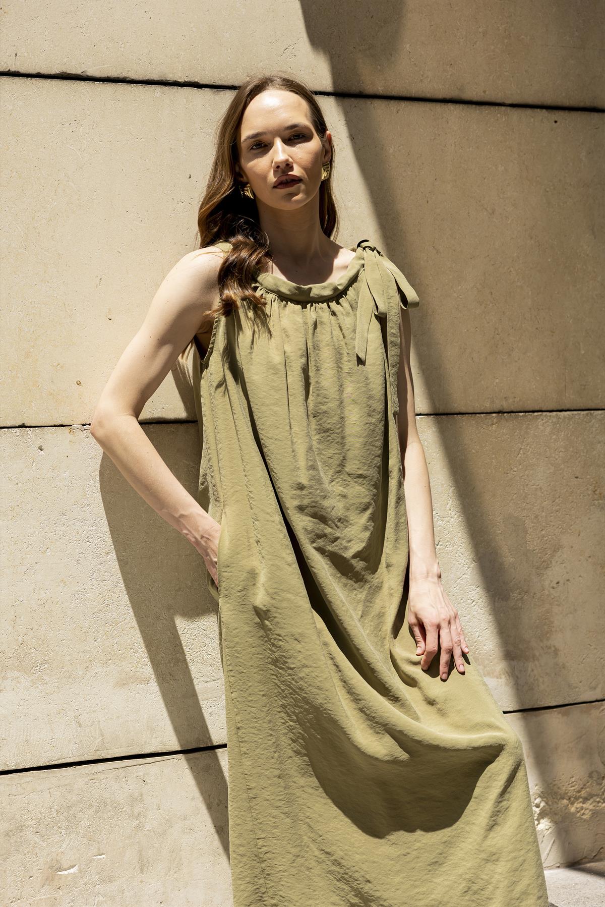 3213 OMUZDAN BAĞLAMALI ELBİSE HAKİ