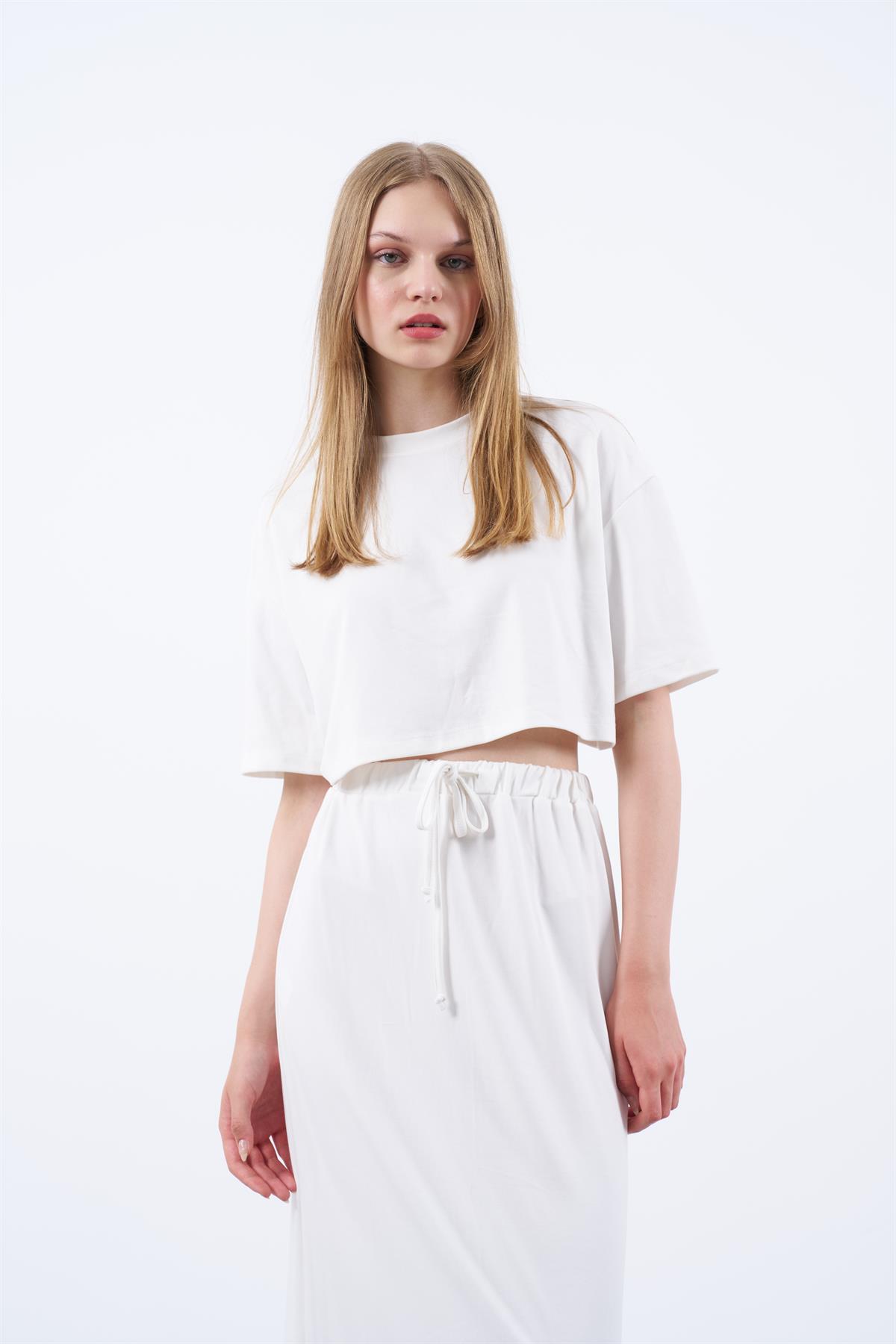 51021 TİŞORT ETEK TAKIM BEYAZ