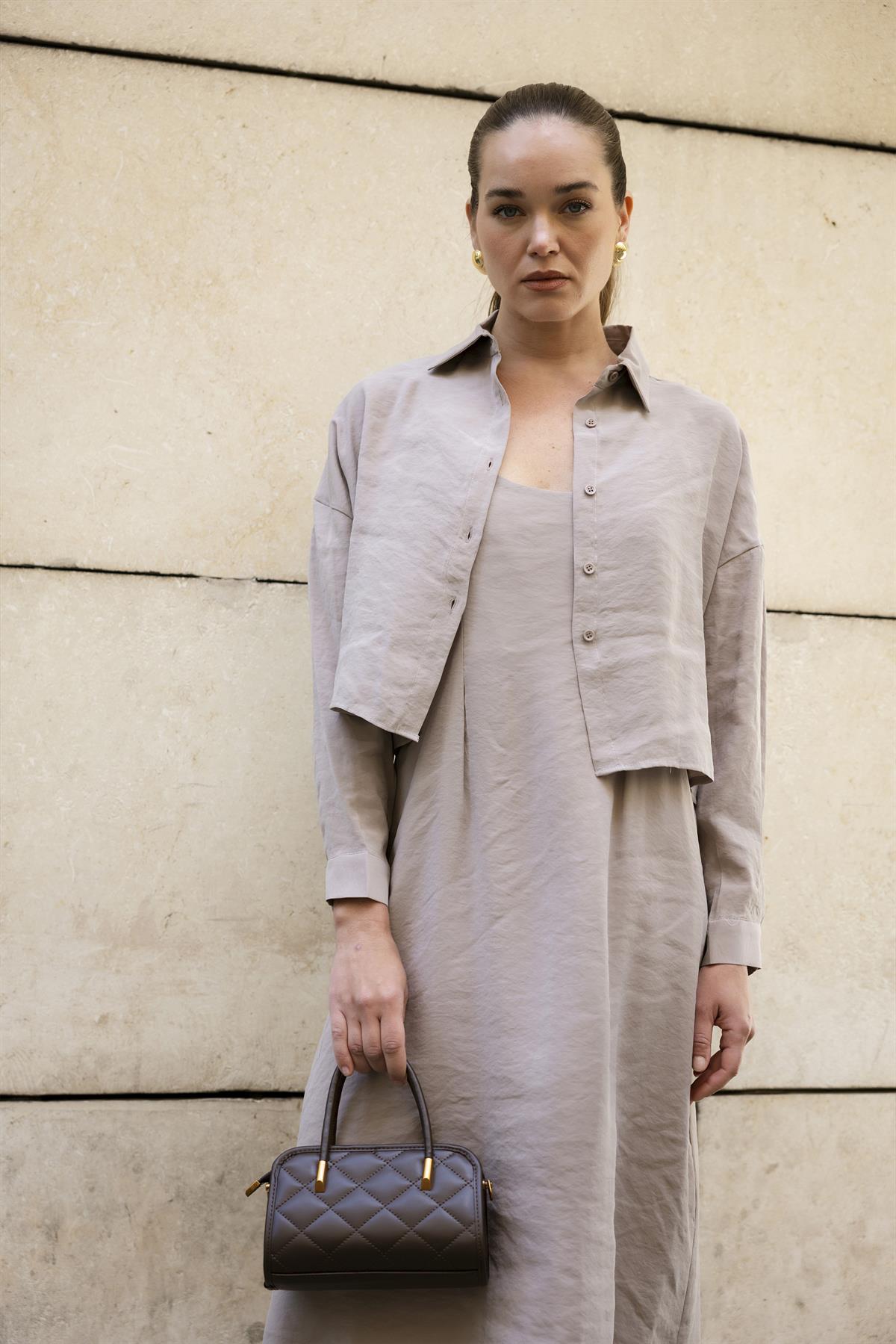 51153 GÖMLEK ELBİSE TAKIM VİZON