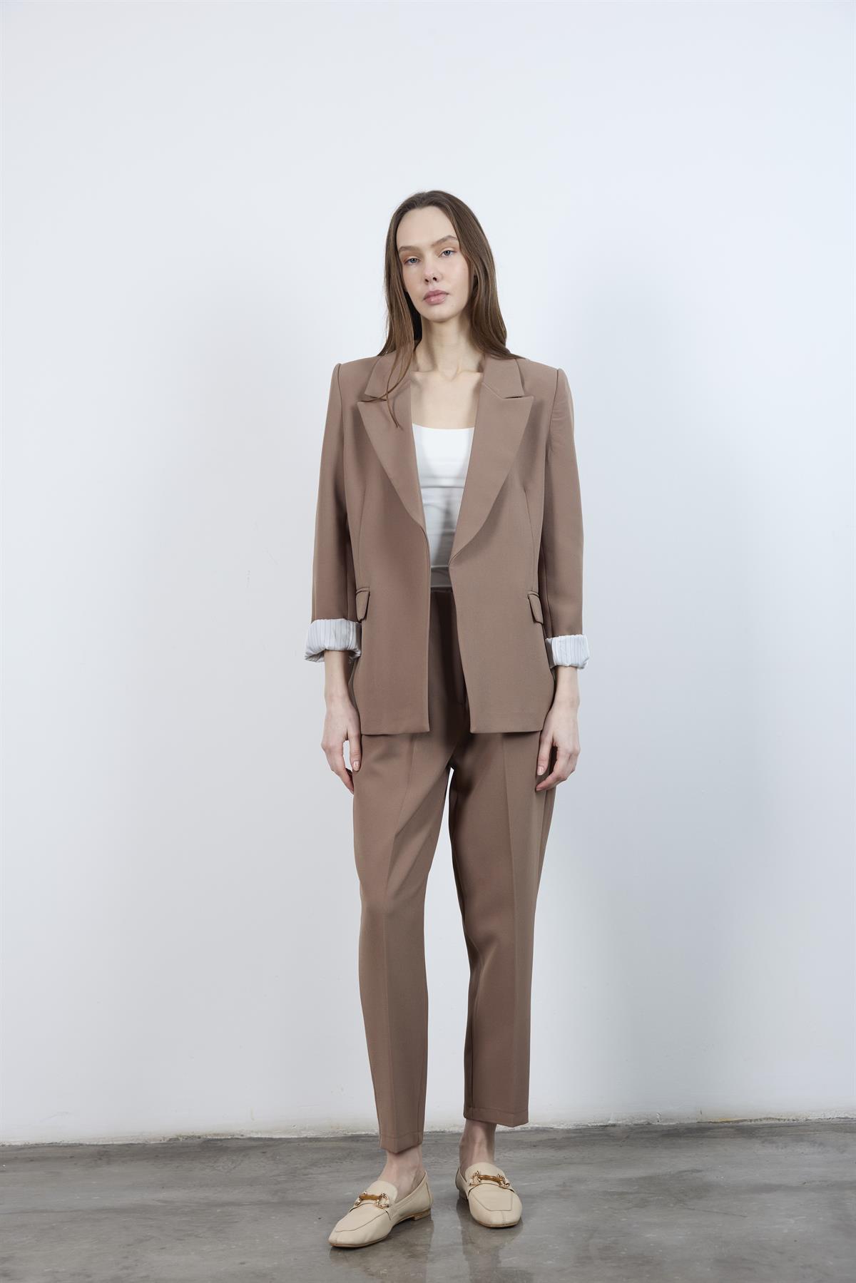 9134 KOLU KATLAMALI CEKET AÇIK KAHVE