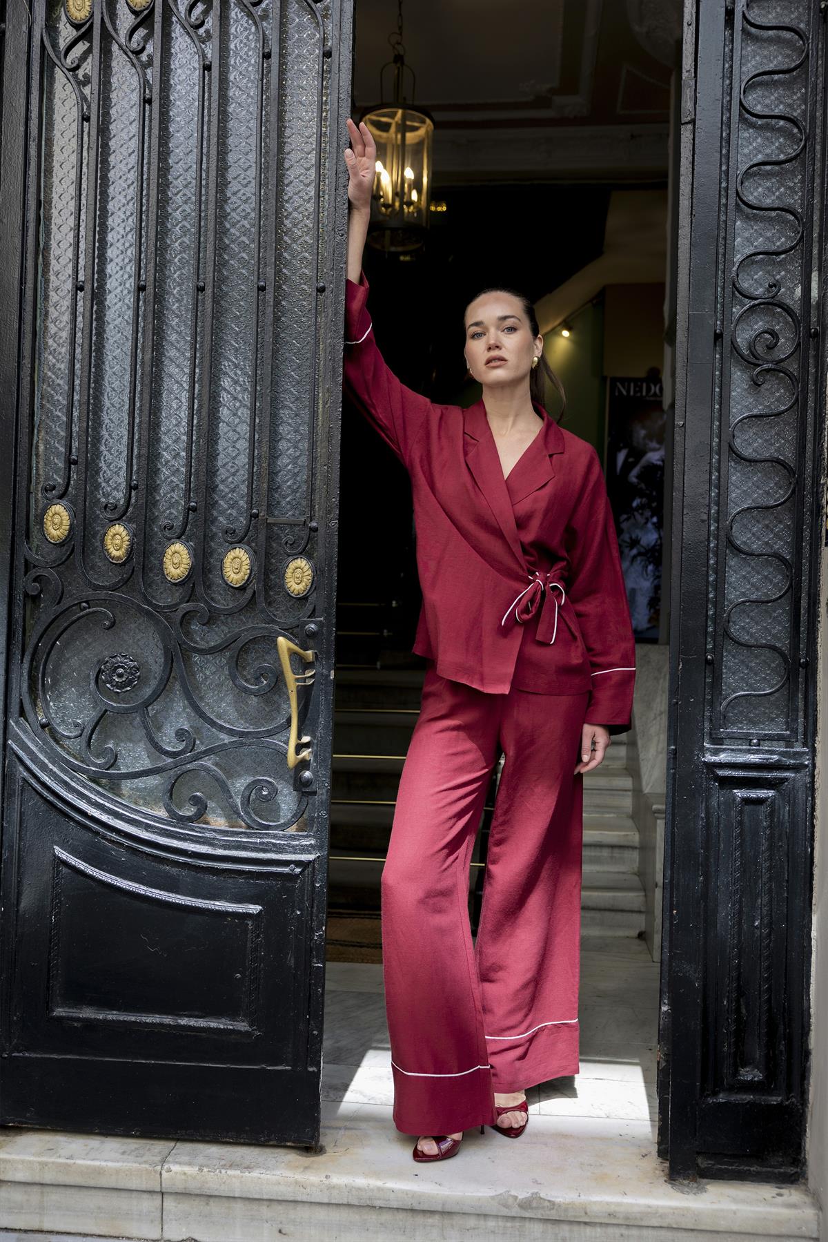 51144 BAĞCIKLI CEKET PANTOLON TAKIM BORDO