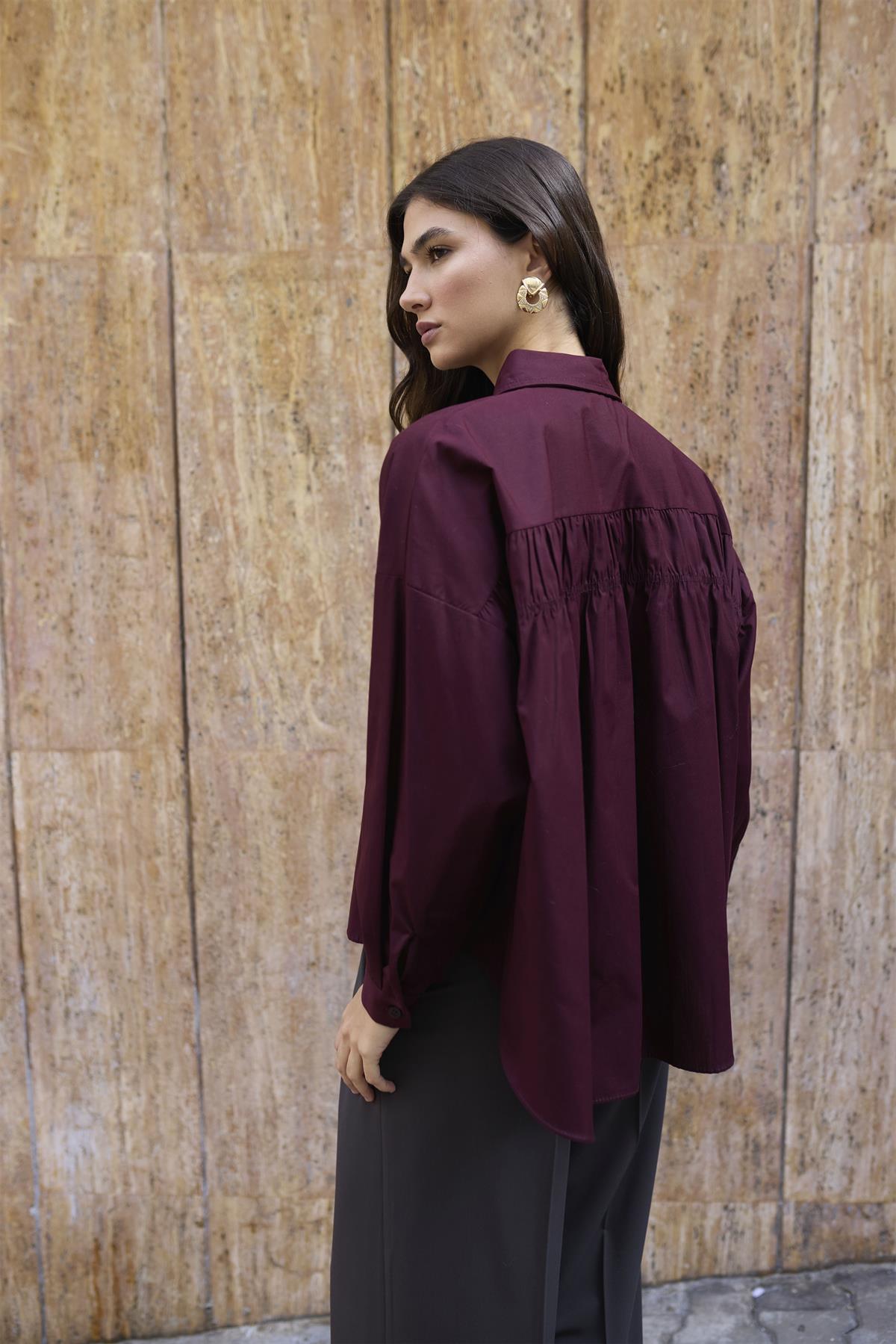 4992 ARKASI BÜZGÜLÜ GÖMLEK MÜRDÜM