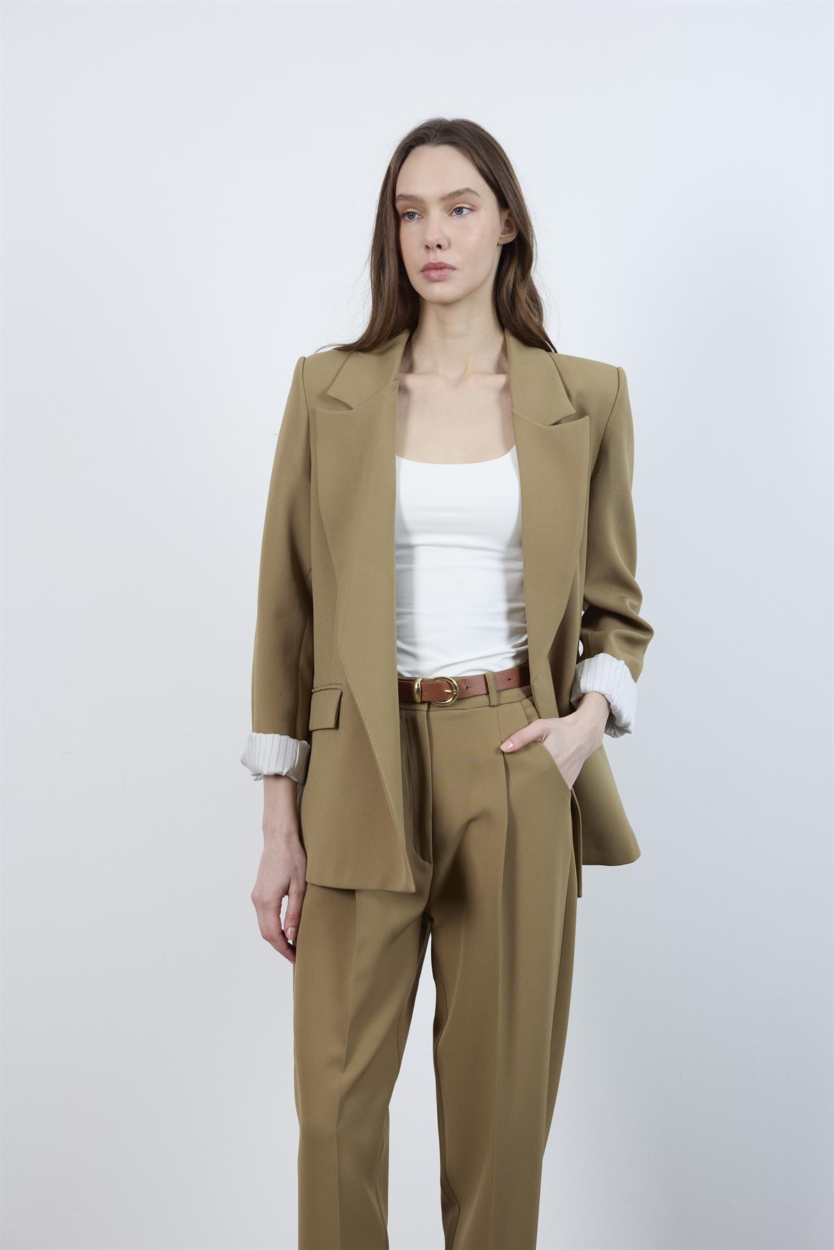 9134 KOLU KATLAMALI CEKET OLİVE