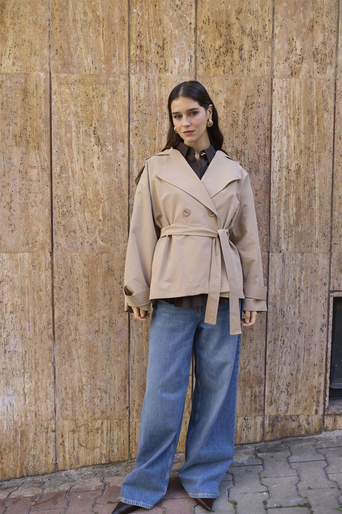 9609 KISA TRENÇ VİZON