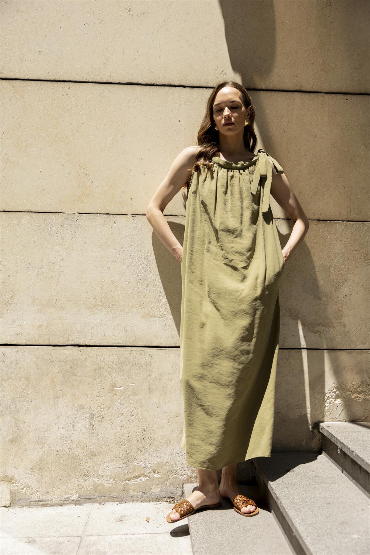 3213 OMUZDAN BAĞLAMALI ELBİSE HAKİ