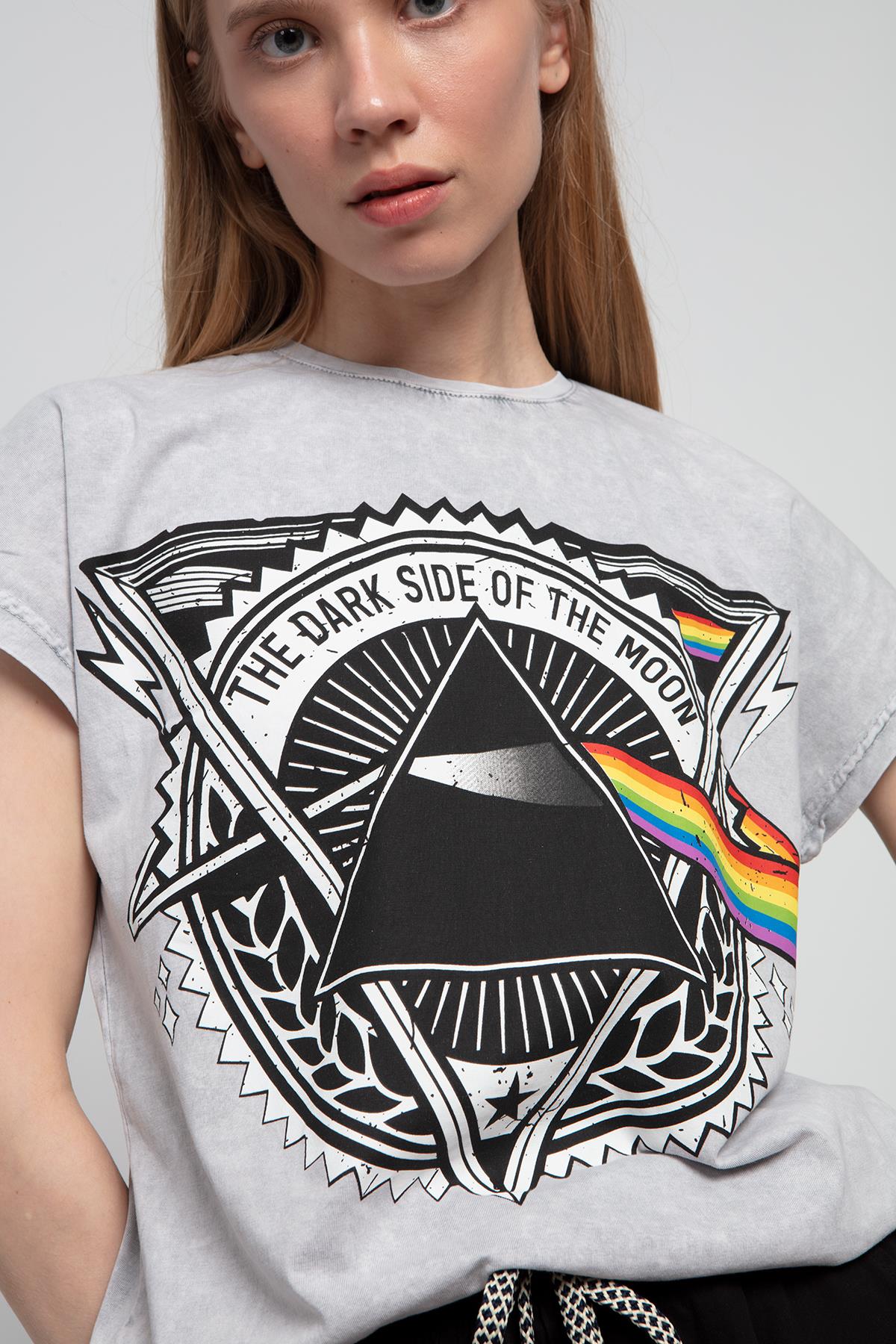 0034 THE DARK TİŞÖRT AÇIK GRİ