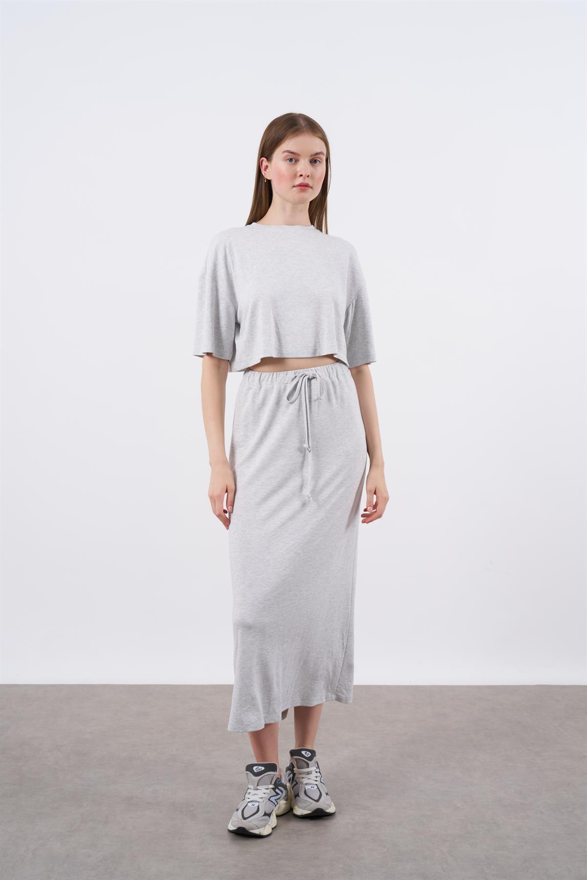 51021 TİŞORT ETEK TAKIM GRİ