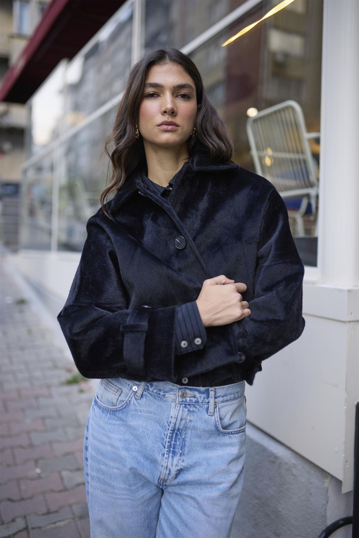 9654 PELUŞ CEKET SİYAH