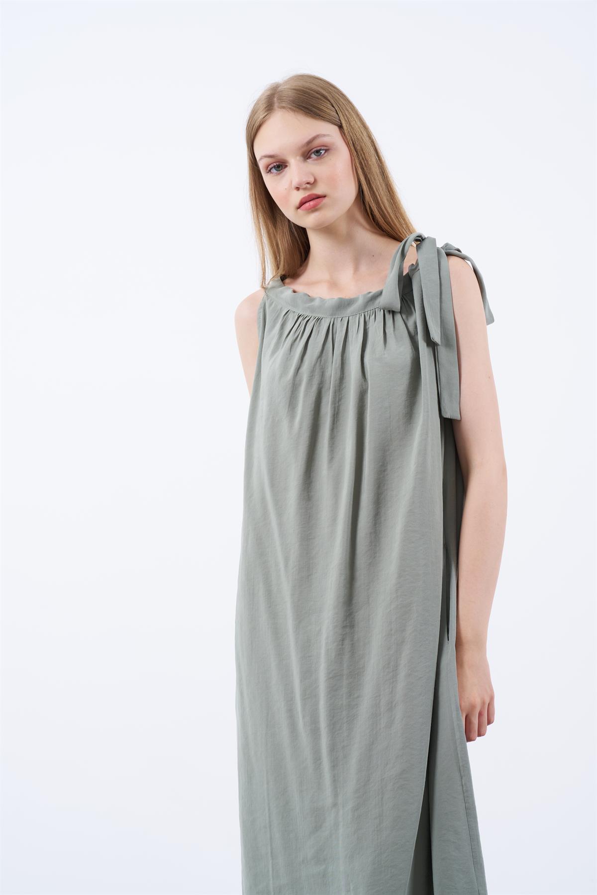 3213 OMUZDAN BAĞLAMALI ELBİSE ÇAĞLA YEŞİL